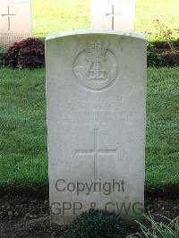 Cite Bonjean Military Cemetery Armentieres - Crozier, J