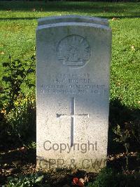 Cite Bonjean Military Cemetery Armentieres - Dilger, Harry Clarence