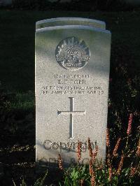 Cite Bonjean Military Cemetery Armentieres - Ford, Edward Ernest