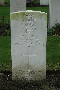 Cite Bonjean Military Cemetery Armentieres - Gardiner, H