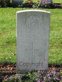 Cite Bonjean Military Cemetery Armentieres - Gardner, H