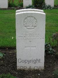 Cite Bonjean Military Cemetery Armentieres - Graham, Allan Gordon