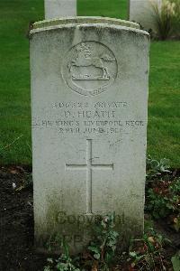 Cite Bonjean Military Cemetery Armentieres - Heath, D