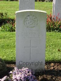 Cite Bonjean Military Cemetery Armentieres - Hemmings, E