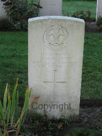 Cite Bonjean Military Cemetery Armentieres - Henshaw, J