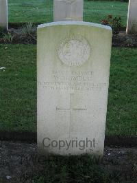 Cite Bonjean Military Cemetery Armentieres - Humble, Walter