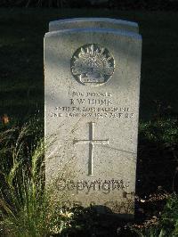 Cite Bonjean Military Cemetery Armentieres - Hume, Reginald William