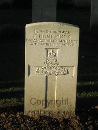 Cite Bonjean Military Cemetery Armentieres - Humphries, John