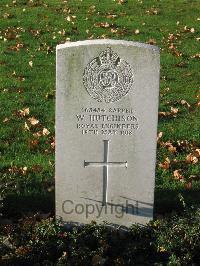 Cite Bonjean Military Cemetery Armentieres - Hutchison, William