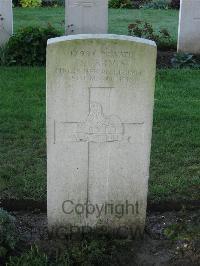 Cite Bonjean Military Cemetery Armentieres - Jarvis, D