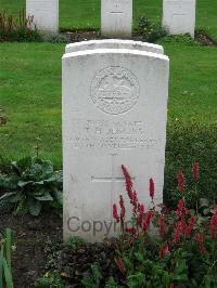 Cite Bonjean Military Cemetery Armentieres - Jenkins, T H