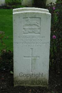 Cite Bonjean Military Cemetery Armentieres - Johnson, B