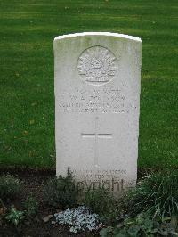 Cite Bonjean Military Cemetery Armentieres - Johnson, William Aubrey