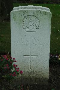 Cite Bonjean Military Cemetery Armentieres - Jones, Herbert Joseph