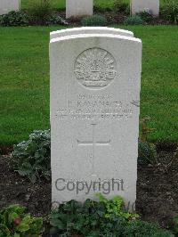 Cite Bonjean Military Cemetery Armentieres - Kavanagh, Phillip