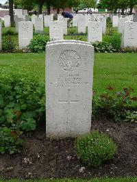 Cite Bonjean Military Cemetery Armentieres - Louden, David