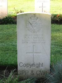 Cite Bonjean Military Cemetery Armentieres - Larner, A A