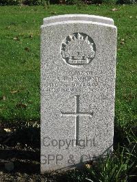 Cite Bonjean Military Cemetery Armentieres - Laurent, Alfred Ernest