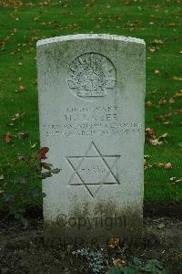 Cite Bonjean Military Cemetery Armentieres - Lazer, Henry Joseph