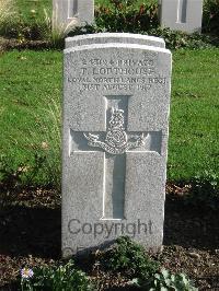 Cite Bonjean Military Cemetery Armentieres - Lofthouse, T