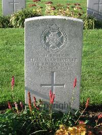 Cite Bonjean Military Cemetery Armentieres - Martindale, H W