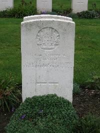 Cite Bonjean Military Cemetery Armentieres - Maude, Percy