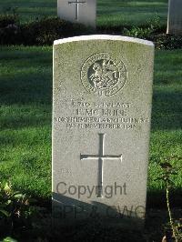 Cite Bonjean Military Cemetery Armentieres - McBride, E