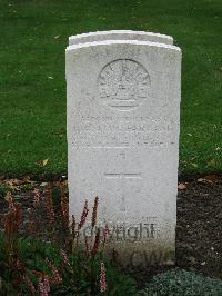 Cite Bonjean Military Cemetery Armentieres - McFarlane, Cecil Charles James