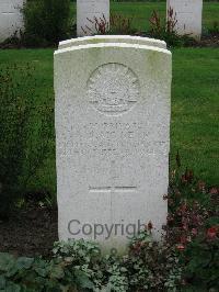 Cite Bonjean Military Cemetery Armentieres - McKean, William James