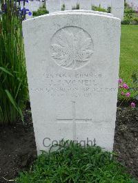 Cite Bonjean Military Cemetery Armentieres - McNeil, J J