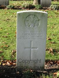 Cite Bonjean Military Cemetery Armentieres - Monaghan, J