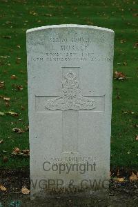 Cite Bonjean Military Cemetery Armentieres - Morley, Ernest