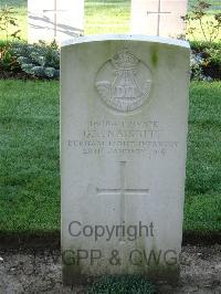 Cite Bonjean Military Cemetery Armentieres - Naisbitt, G T