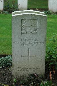 Cite Bonjean Military Cemetery Armentieres - Newcomb, J