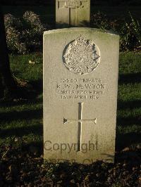 Cite Bonjean Military Cemetery Armentieres - Newton, R W