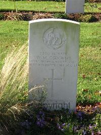 Cite Bonjean Military Cemetery Armentieres - Osborne, William Matthew