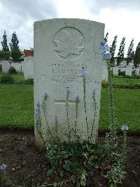 Cite Bonjean Military Cemetery Armentieres - Peattie, A