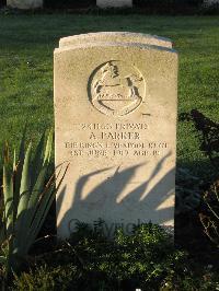 Cite Bonjean Military Cemetery Armentieres - Parker, Albert