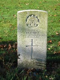 Cite Bonjean Military Cemetery Armentieres - Preece, Henry Peter