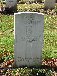 Cite Bonjean Military Cemetery Armentieres - Rice, E