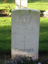 Cite Bonjean Military Cemetery Armentieres - Robinson, Harold Donovan