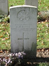 Cite Bonjean Military Cemetery Armentieres - Rowe, F M