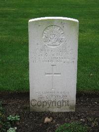 Cite Bonjean Military Cemetery Armentieres - Rye, George