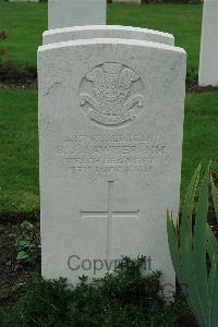 Cite Bonjean Military Cemetery Armentieres - Sawyer, R J