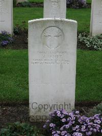 Cite Bonjean Military Cemetery Armentieres - Scott, R