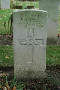 Cite Bonjean Military Cemetery Armentieres - Sellen, Edwin Frederick James