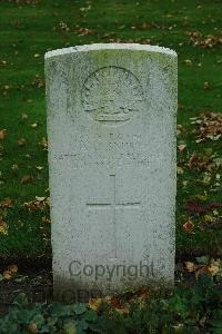 Cite Bonjean Military Cemetery Armentieres - Smith, Albert Charles