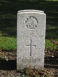 Cite Bonjean Military Cemetery Armentieres - Smith, Arthur Percival