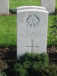 Cite Bonjean Military Cemetery Armentieres - Smith, J A