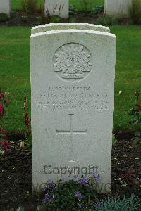 Cite Bonjean Military Cemetery Armentieres - Stevens, Leslie Alan